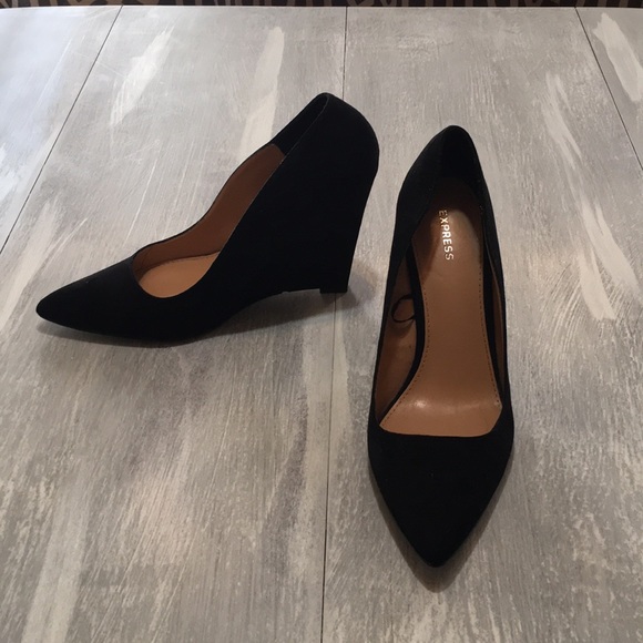 Express Shoes - Express Wedge Heels